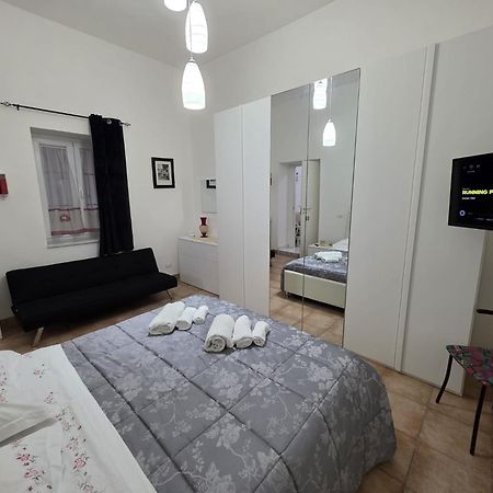 Domus Ciccio Pompeii - Relax & Free Parking Apartment Scafati Exterior photo